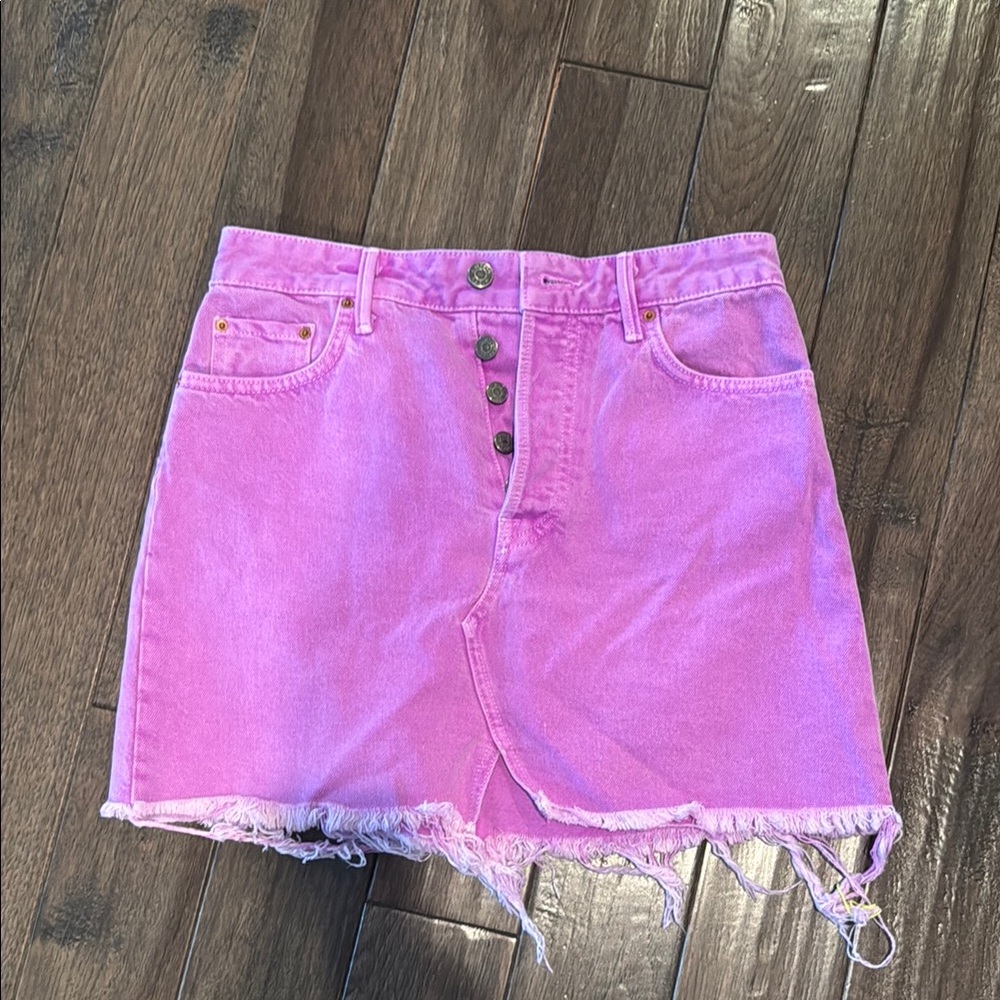 Girlfriend denim Frayed Hem Skirt